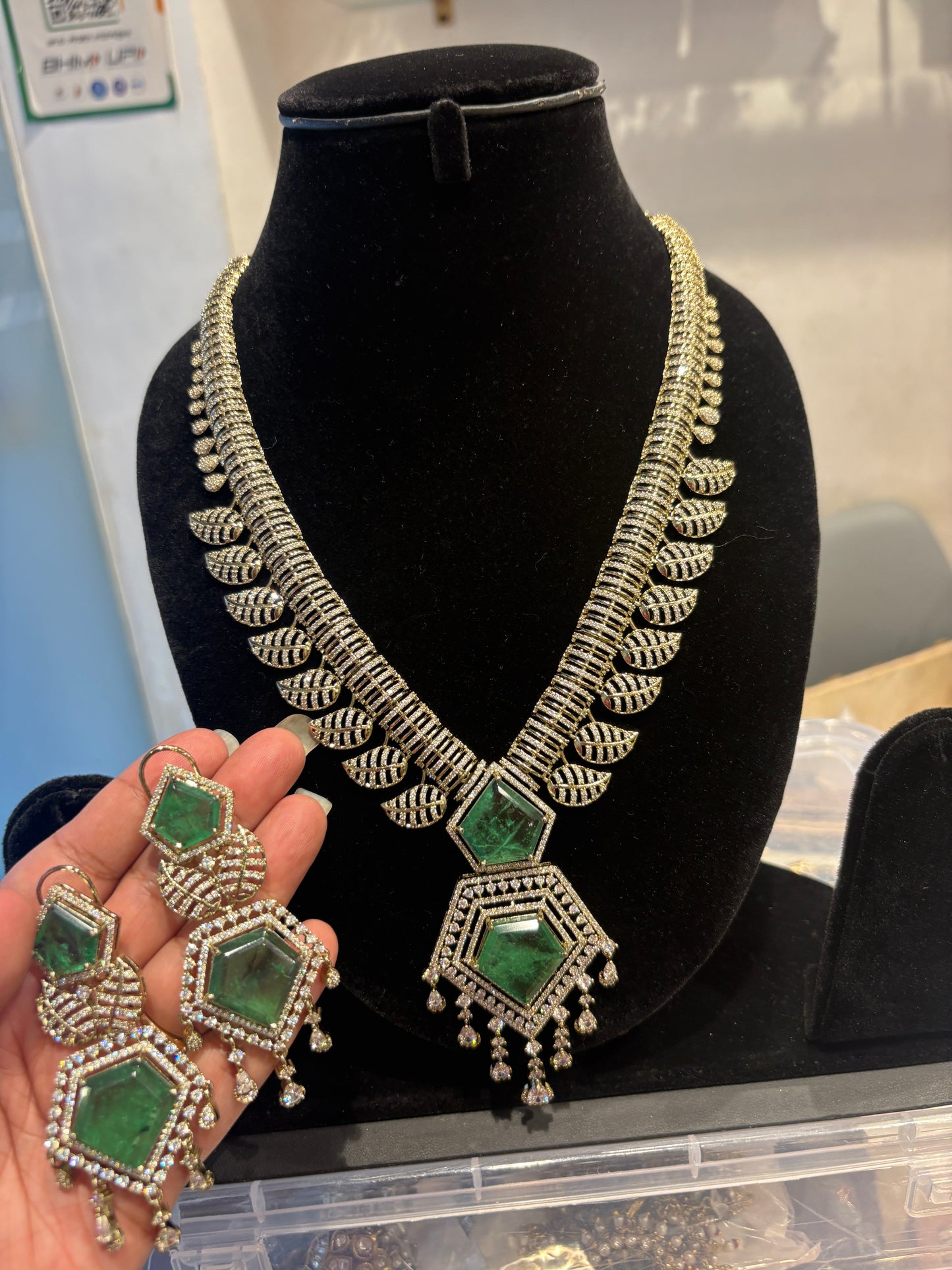 Priyal-RA0548
