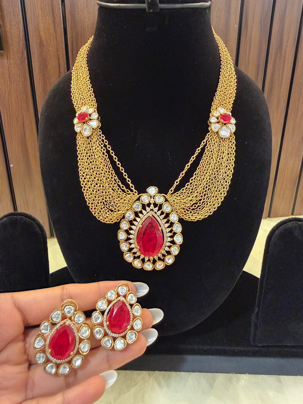Roohi-RA0545