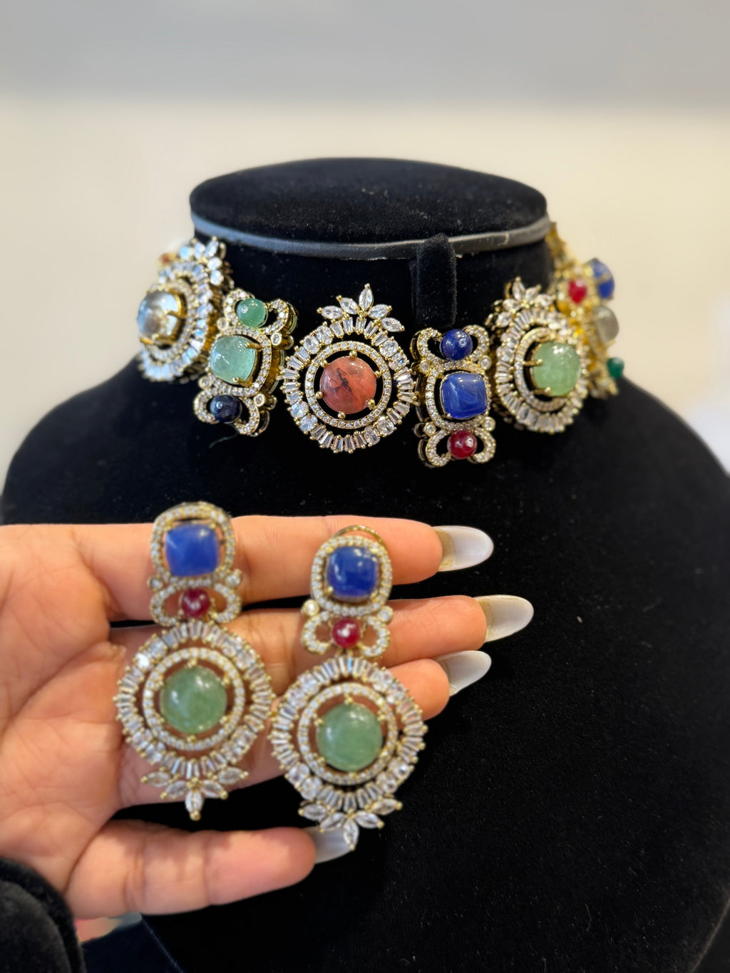 Navratna Choker - RA0148