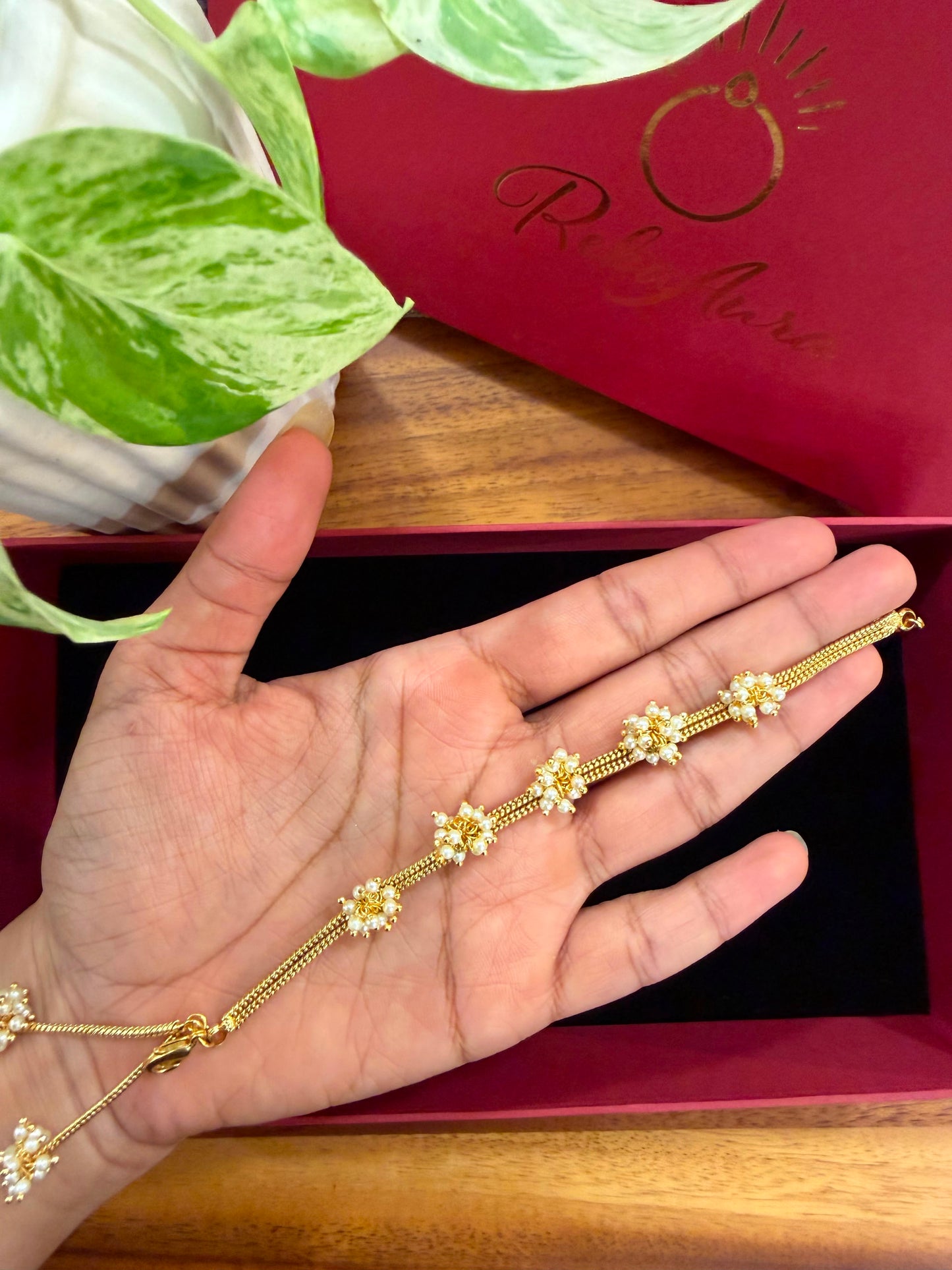 Pearl Rakhi-RA0541