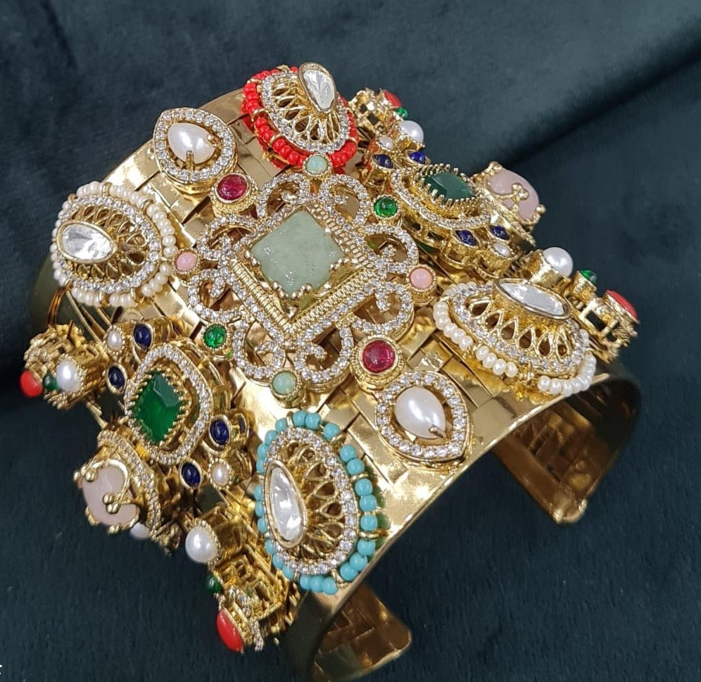 SabyaSachi Handcuff - RA0208