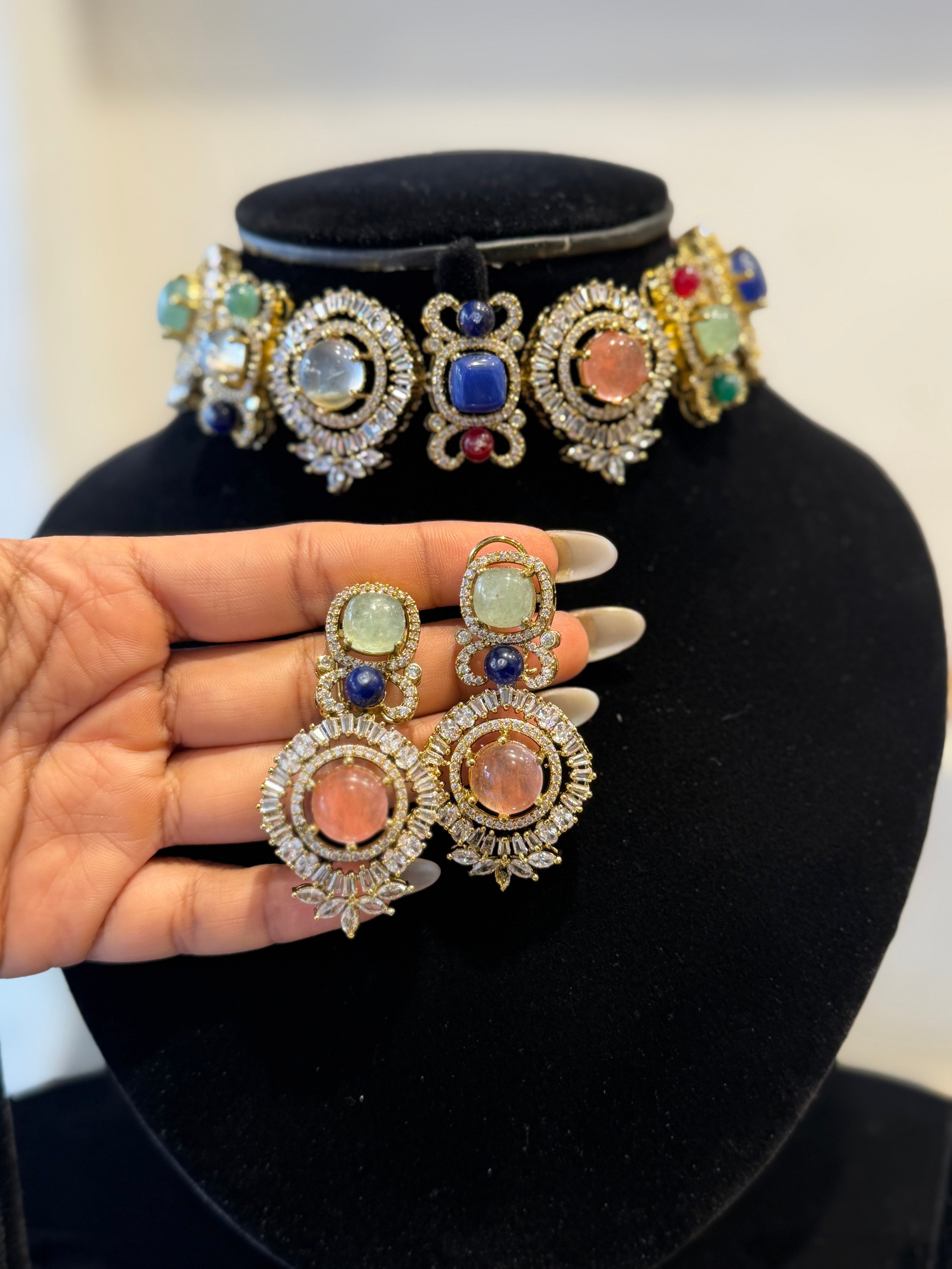 Navratna Choker - RA0148