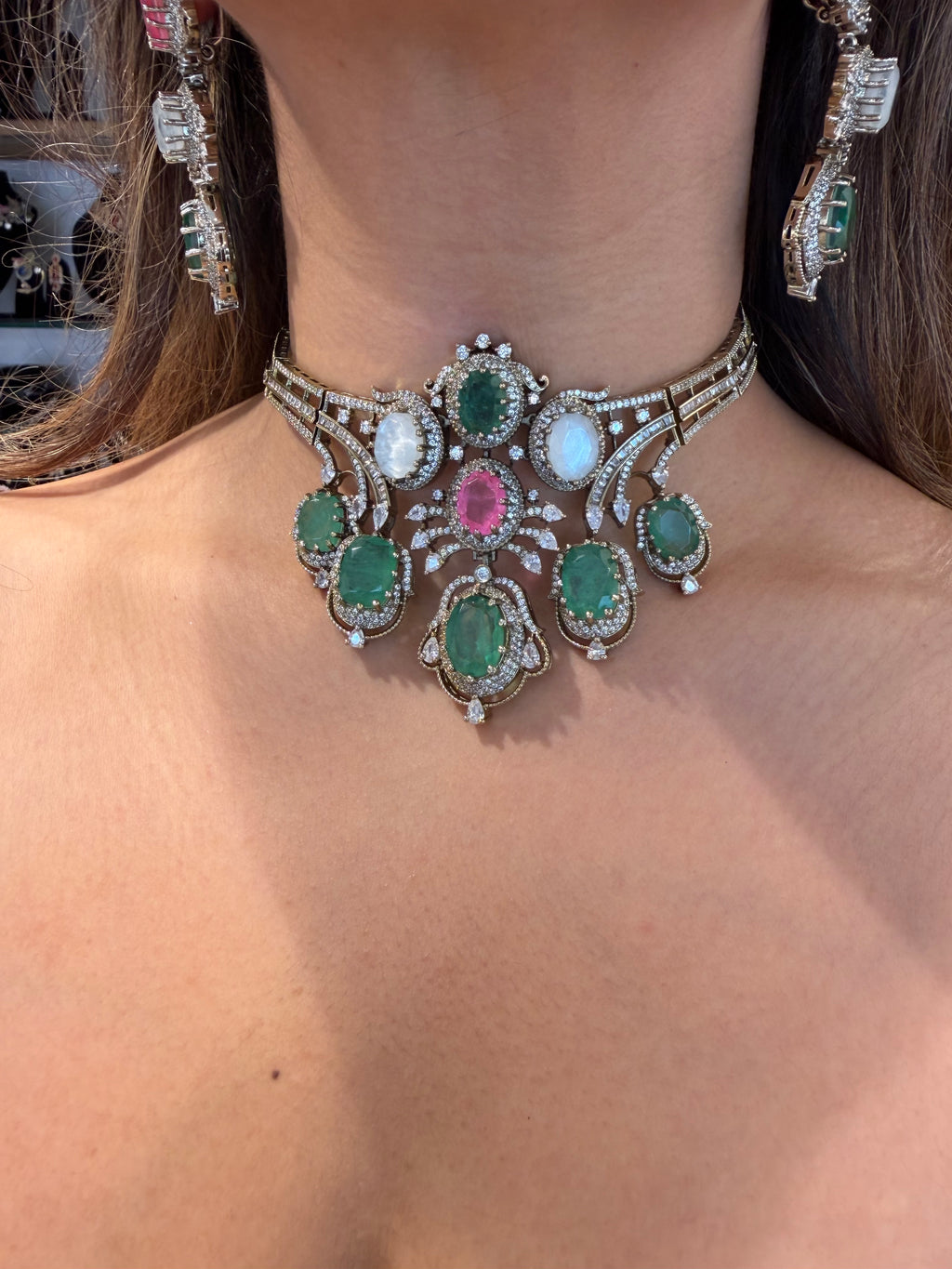 Sabya Choker - RA0381