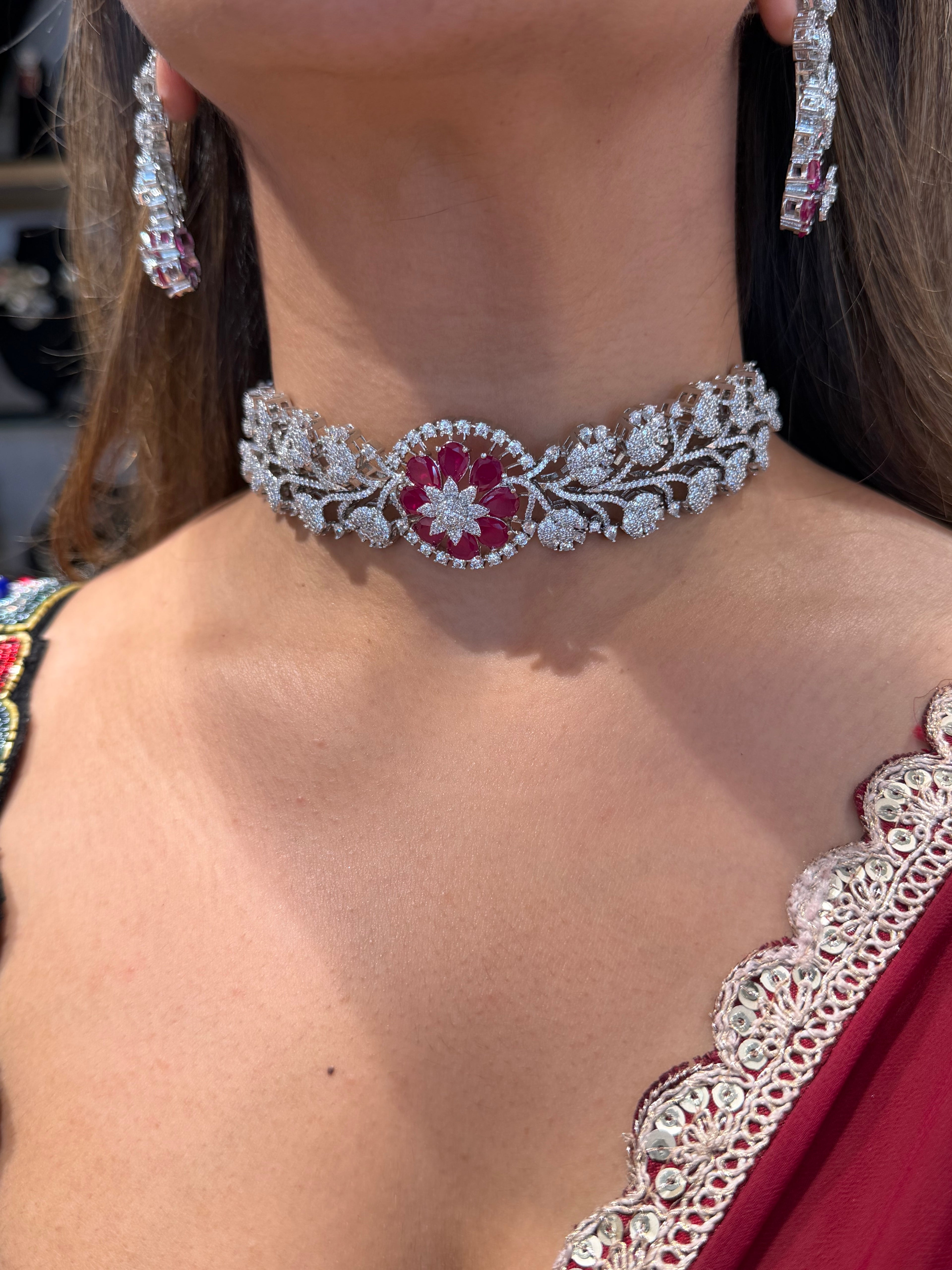 Flower Choker - RA0369