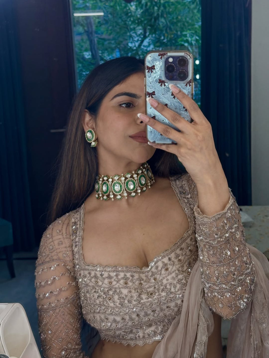 Tyani Kundan Set with Earrings