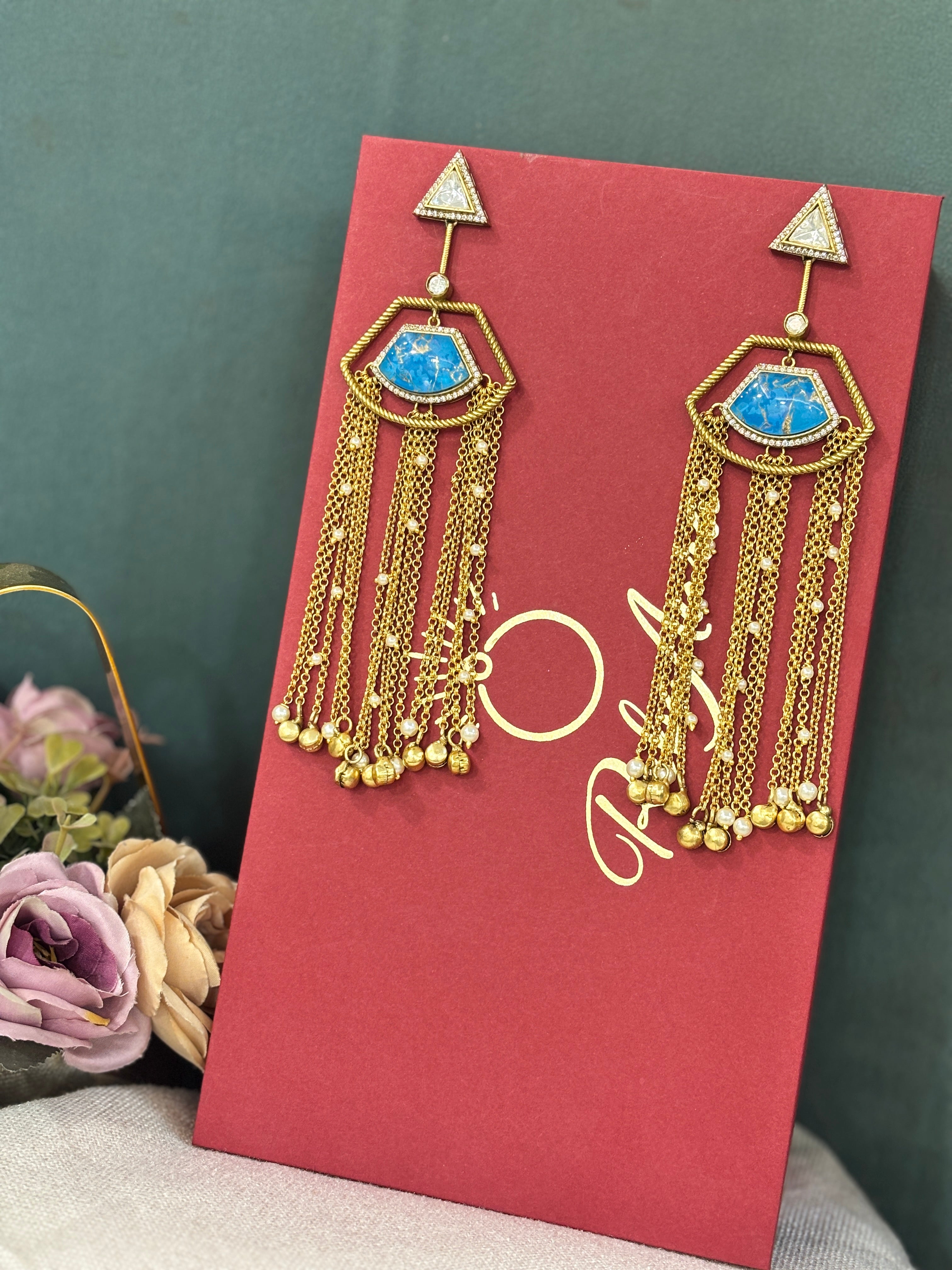 DejHoor Earrings