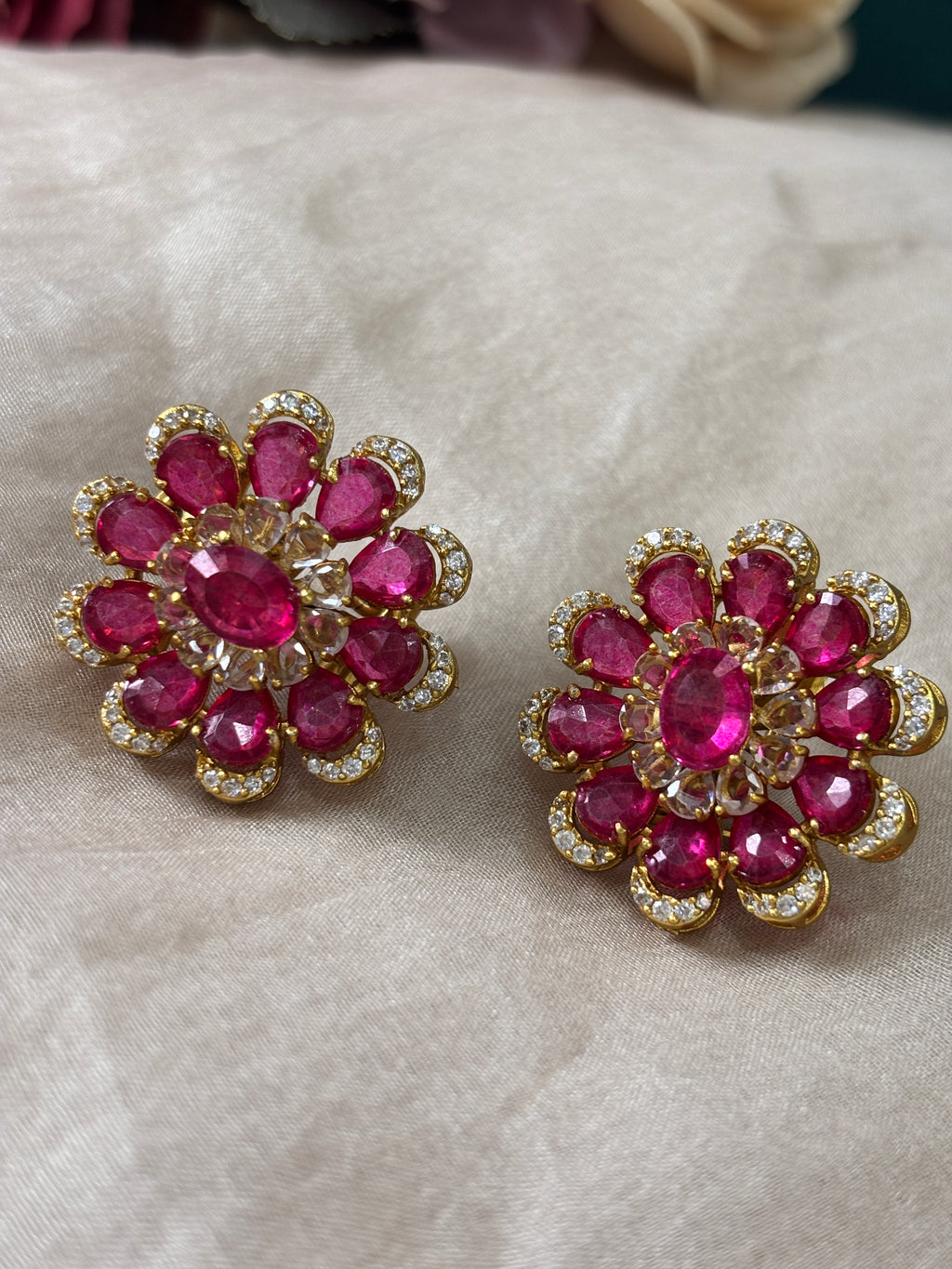 Rubina Studs