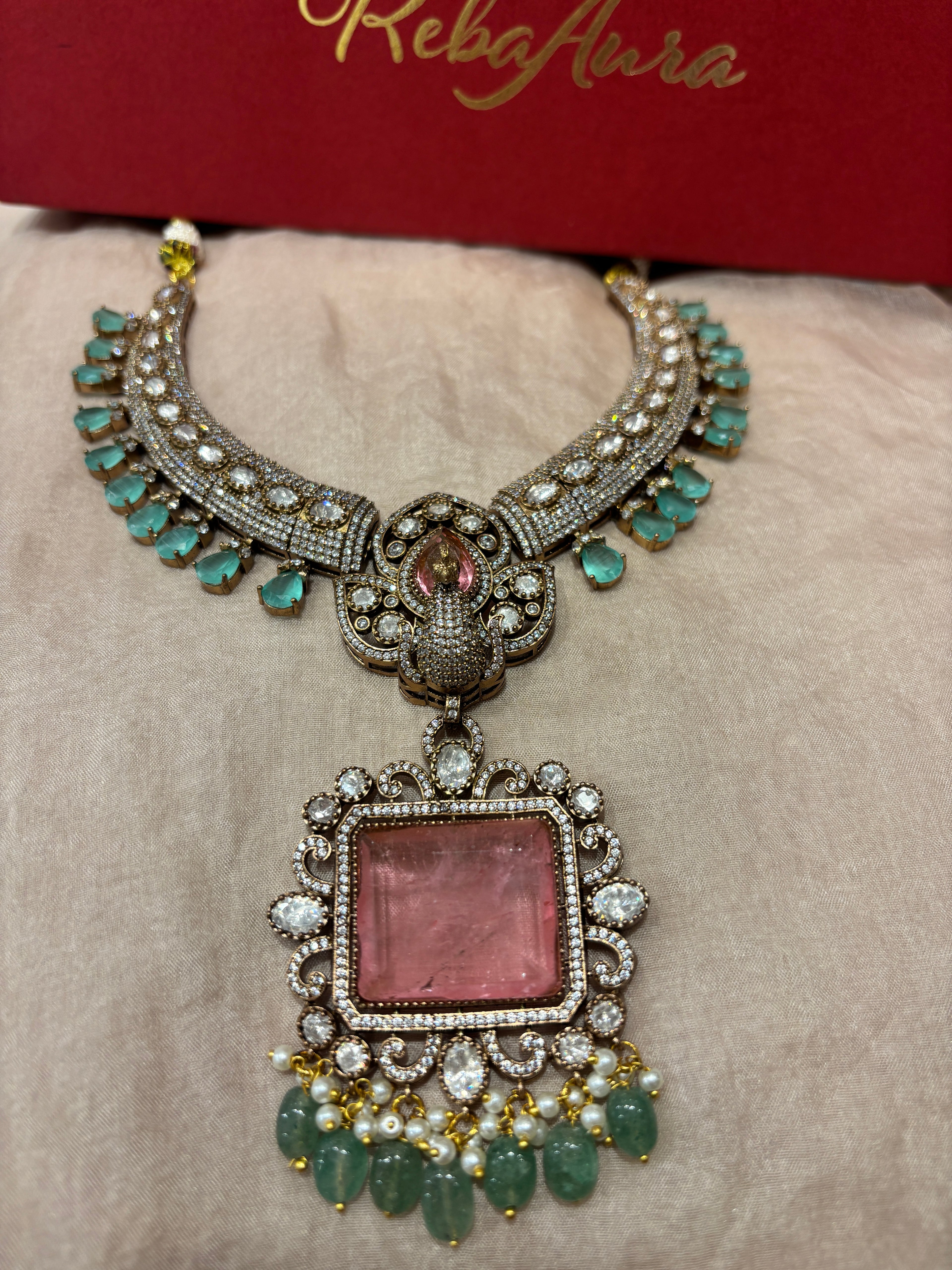 Mayuri  Peacock Detailed Hasli