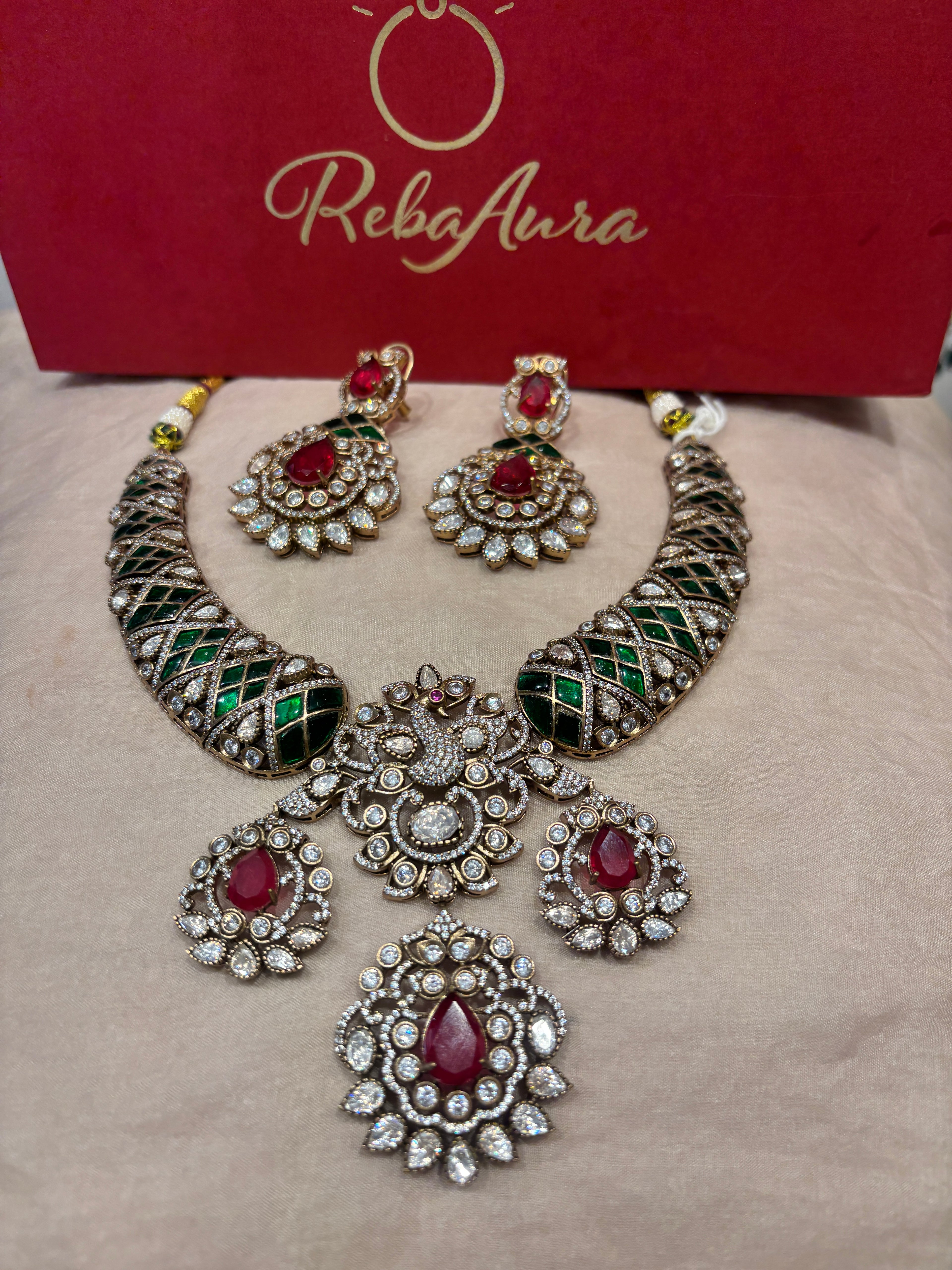 Beautiful Peacock Hasli with Pachi Kundan Work