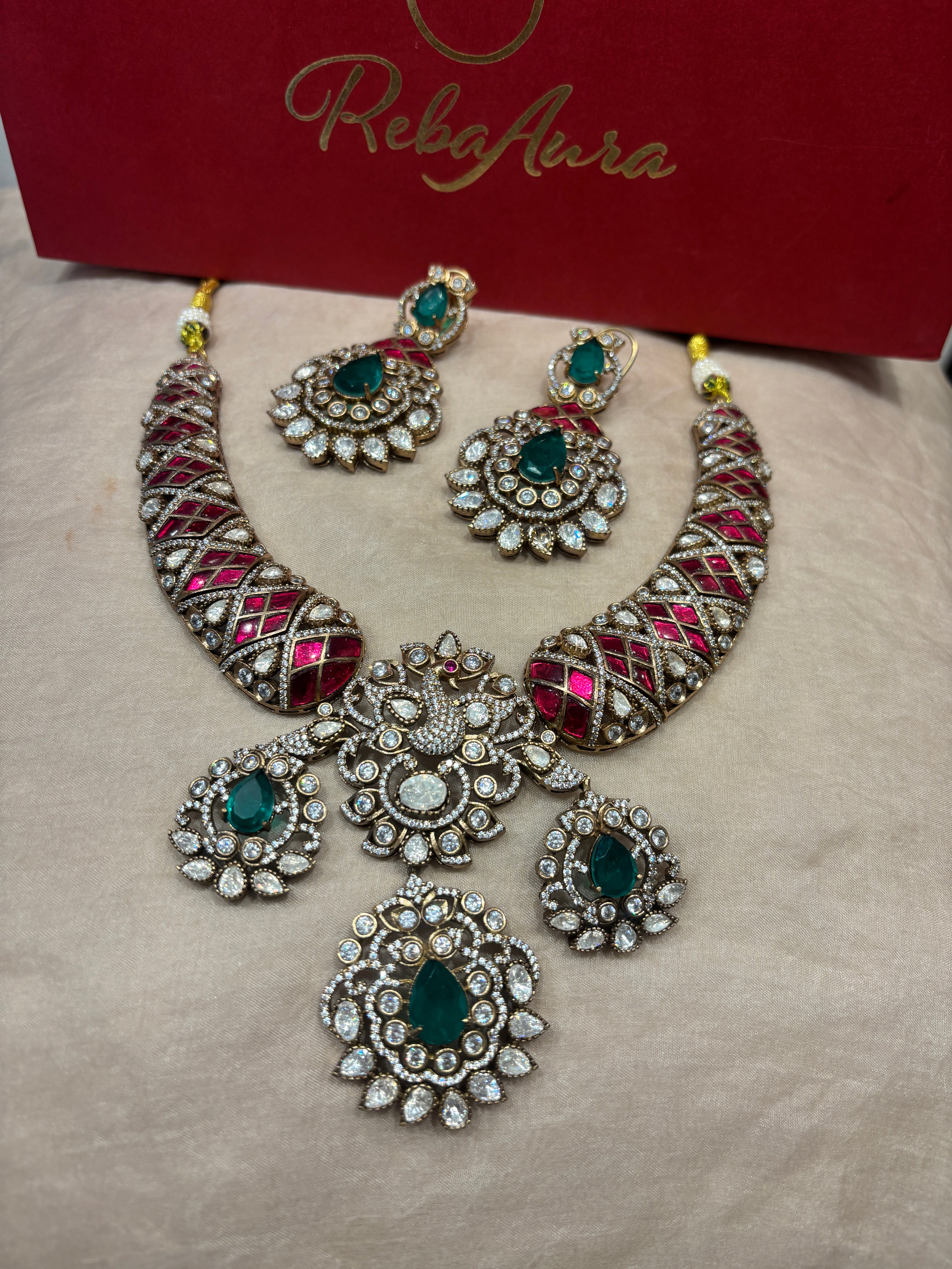 Beautiful Peacock Hasli with Pachi Kundan Work