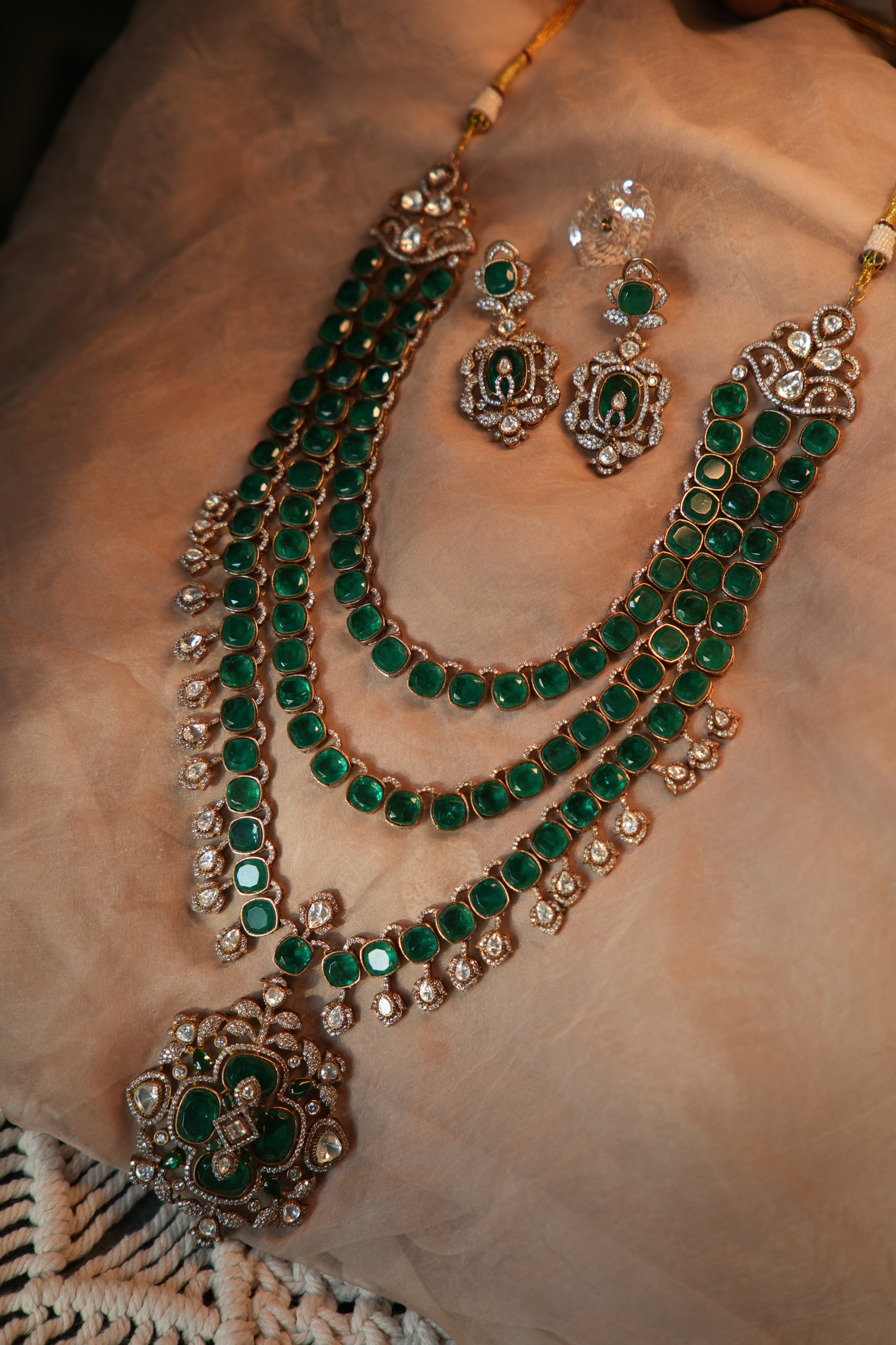 Emerald MAHARANI - 3 layers set